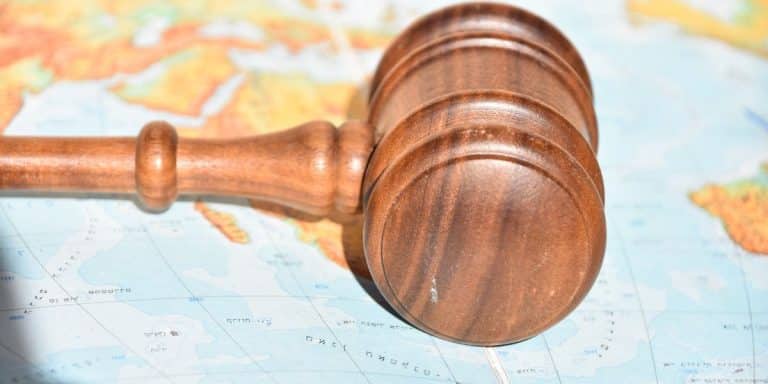 Comment se renseigner sur le droit international économique ?