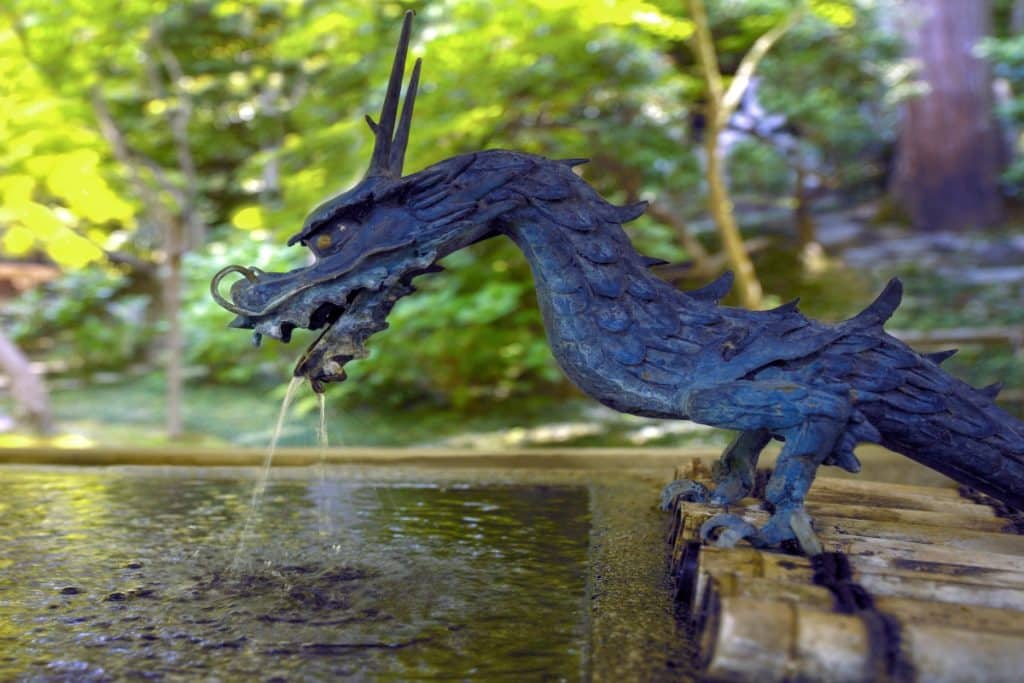 fontaine de dragon