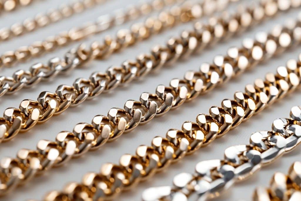 Les différents types de maillons pour chaînes en or homme : guide complet